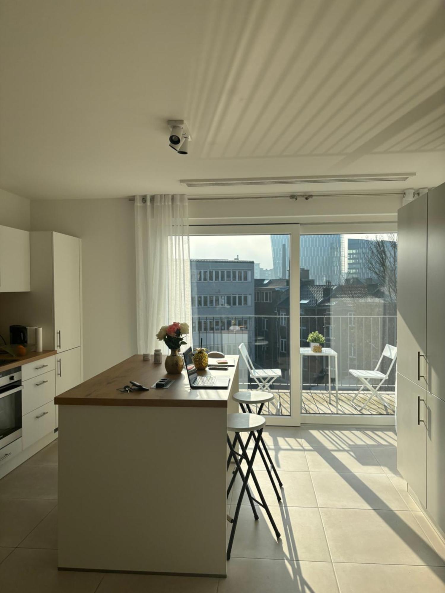 2 Bedrooms Luxury Apartment - Guillemins Liège Extérieur photo